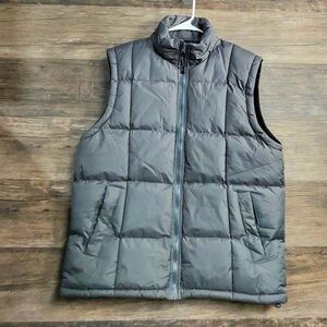 Cold Storage Men's Gray Puffer Vest
